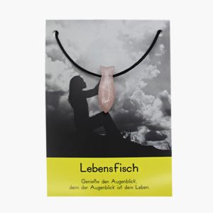 „Lebensfisch“ Rosenquarz Fisch Anhänger gebohrt auf großer Karte