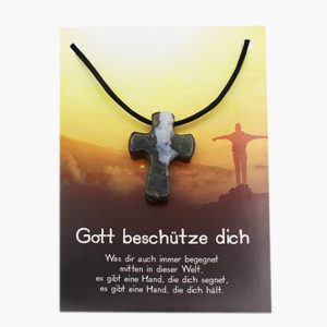 „Gott beschütze dich“ Moosachat Kreuz Anhänger auf grosser Karte