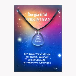 Energie Amulett Triquetras Anhänger aus Bergkristall auf großer Karte