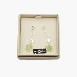 Ohrhänger mit grüne Blätter silberfarben