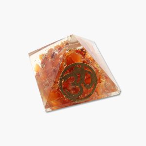 Orgonit Pyramide Om Carneol klein